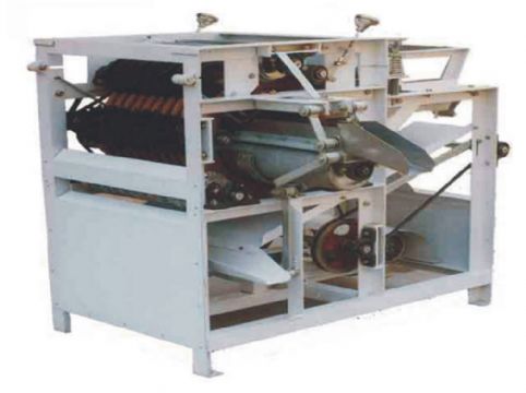 Peanut/Almond/Horsebean Peeling Machine